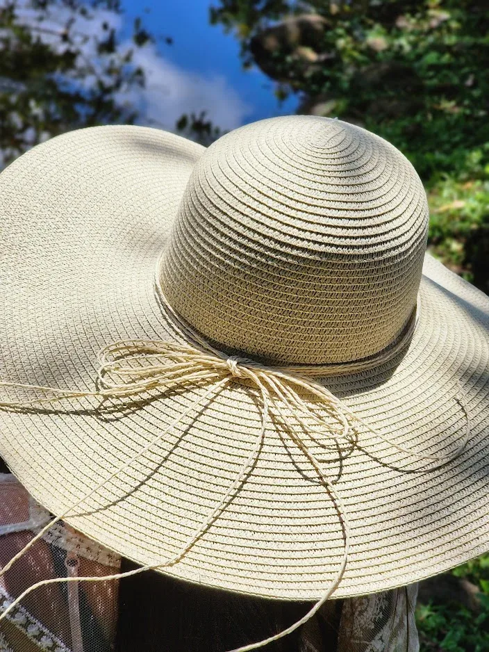 Sombrero para dama color beige