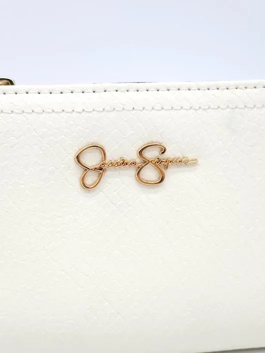 Cartera para dama color blanco