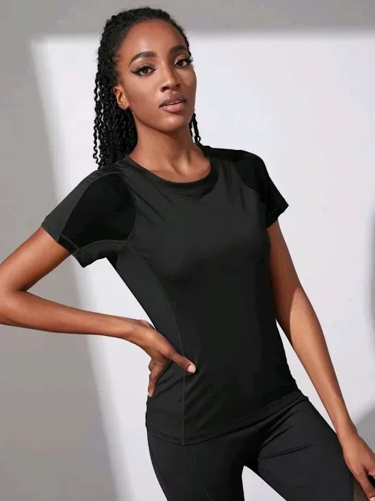 Blusa deportiva para dama color negro