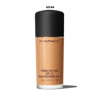 Base de maquillaje MAC para dama tono NC44