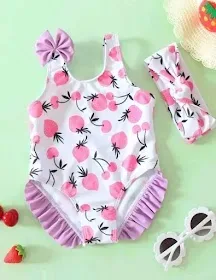 Vestido de baño para niña diseño de fresas