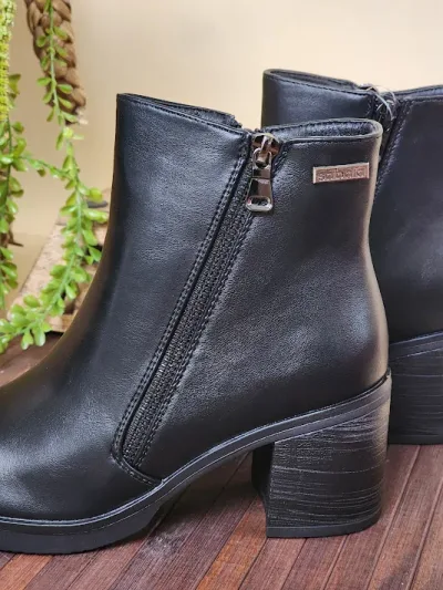 Botines Sabata para dama KYOTO-2525 BLACK