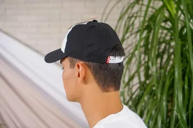 Gorra Levi´s para caballero color negro y blanco
