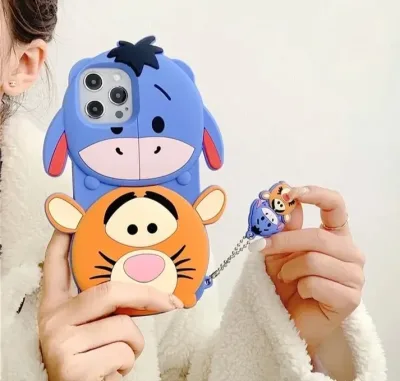 Funda para celular con diseño de Ígor y Tigger