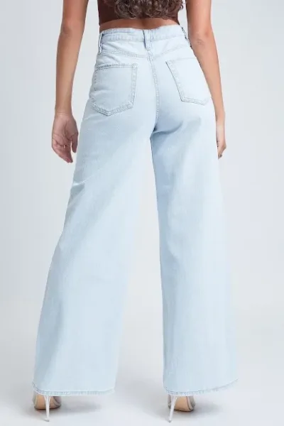Jeans YMI para dama color celeste 37Q