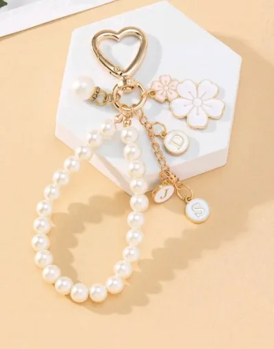Llavero con perlas Blanco