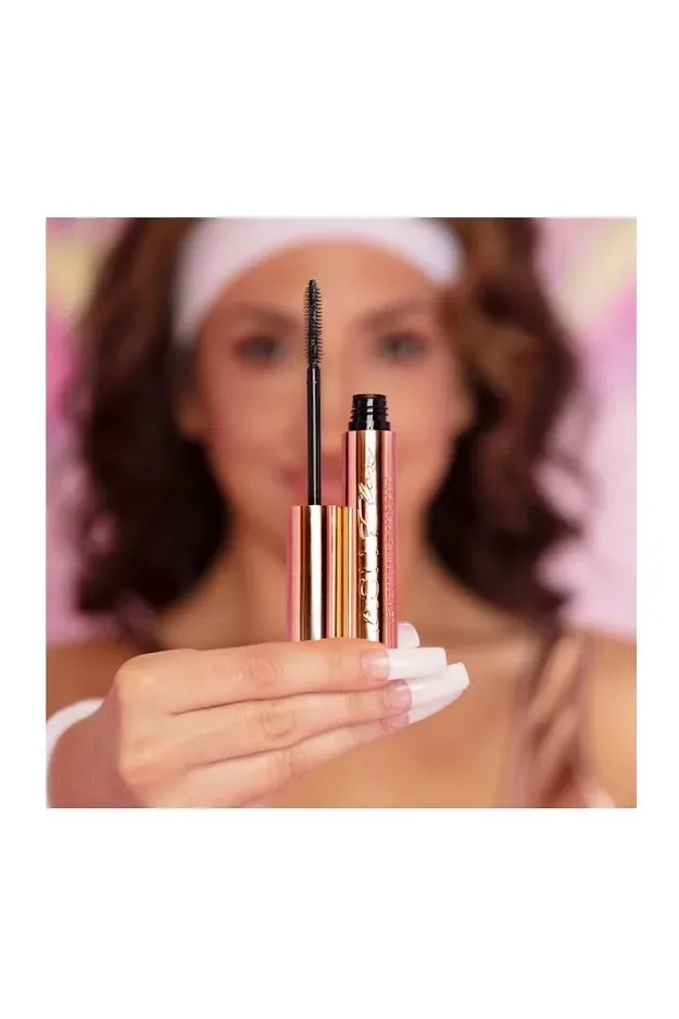 Mascara de pestañas Beauty Creation para dama EM01