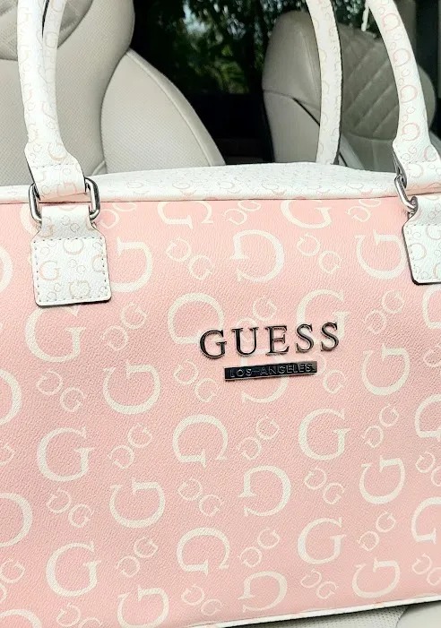 Bolso Guess para dama color rosa y blanco