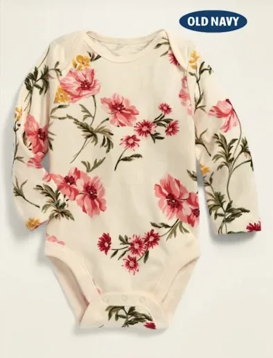 Mameluco Old Navy para niña color beige con estampado floral