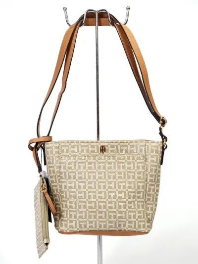 Bolso Tommy Hilfiger para dama color beige