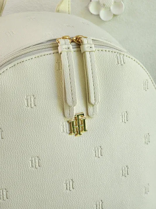 Bolso Tommy Hilfiger para dama XW05311-100YA4 COLOR BLANCO