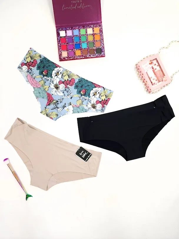 Set de bragas para dama diseño floral