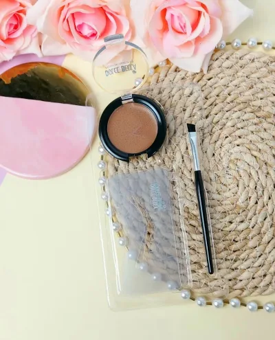 Pintura para cejas en gel Dolce Bella para dama