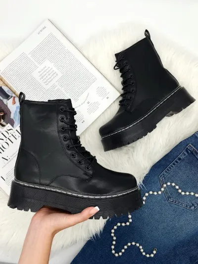 Botas Coral Naomi Black
