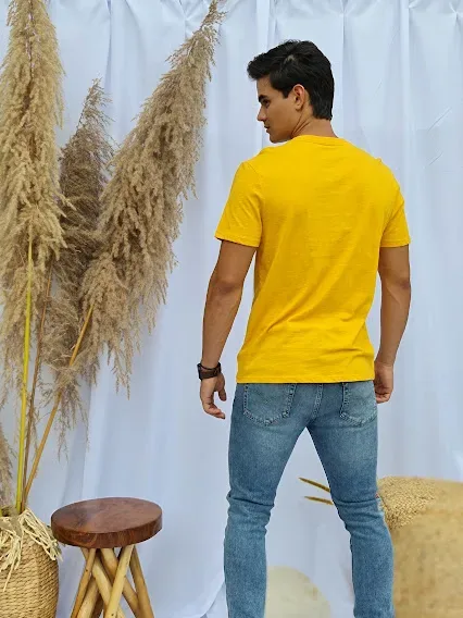 Camiseta Tommy Hilfiger para caballero color amarillo