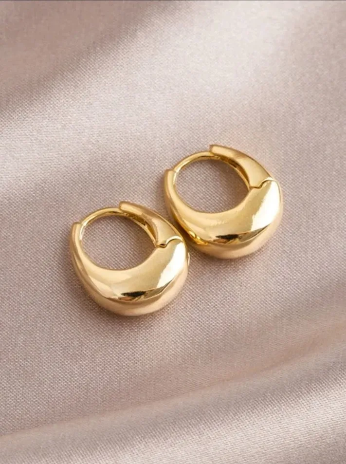 Argollas de acero inoxidable color dorado