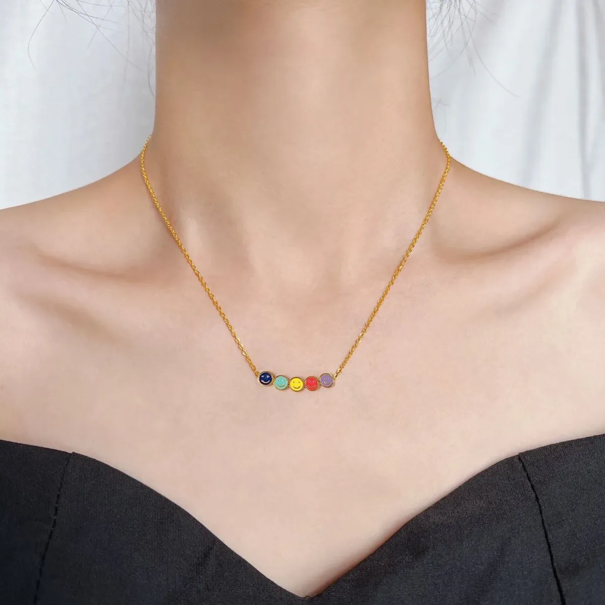 Collar para dama de acero de titanio