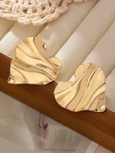 Aretes de fantasía en forma de corazón