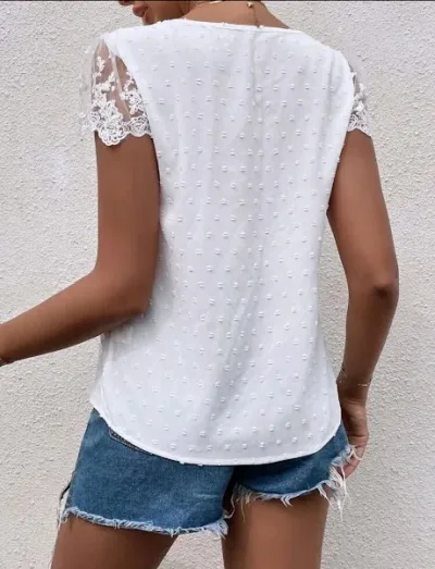 Blusa para dama color blanco.