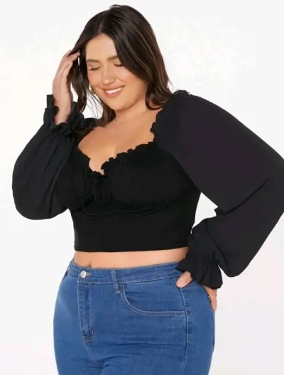 Top corto plus para dama color negro