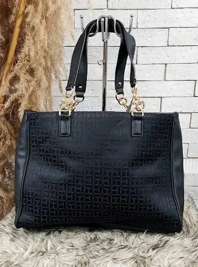 Bolso Tommy Hilfiger para dama color negro
