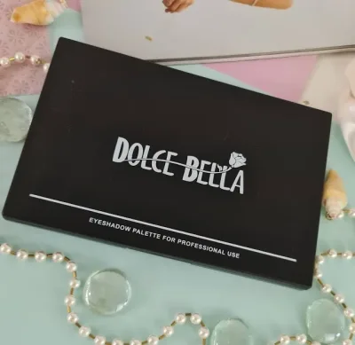 Paleta de sombras para ojos 02 Dolce Bella para dama A002B