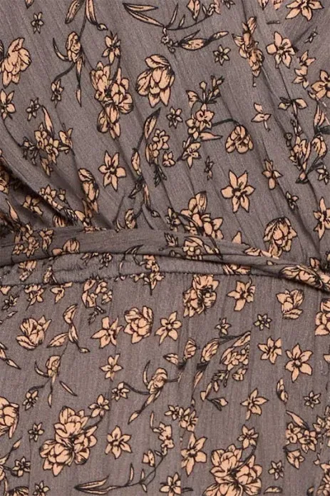 Enterizo para dama color gris con estampado floral