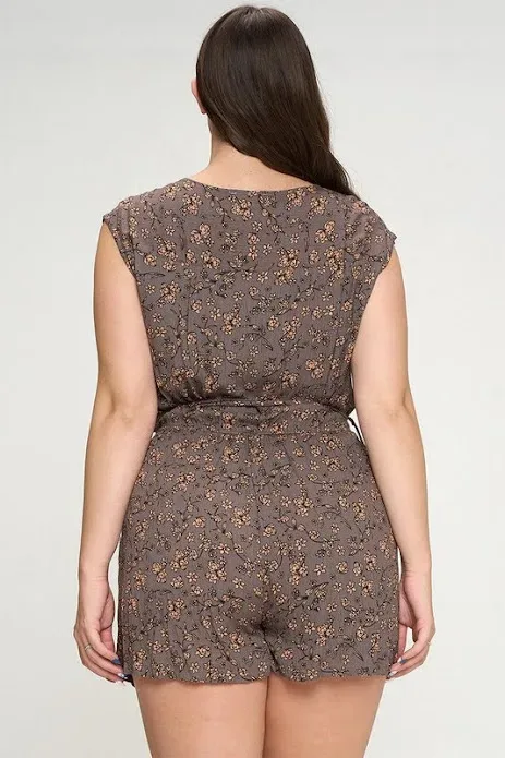 Enterizo para dama color gris con estampado floral