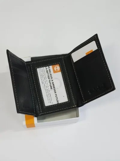 Billetera Timberlad color negro