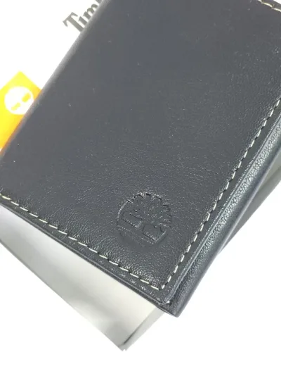 Billetera Timberlad color negro
