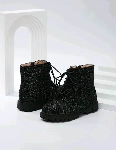 Botas para niña color negro