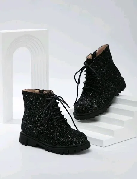 Botas para niña color negro