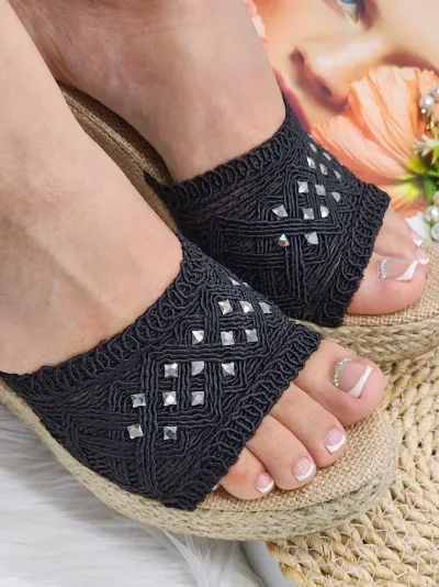 Plataformas para dama color negro MT3076L