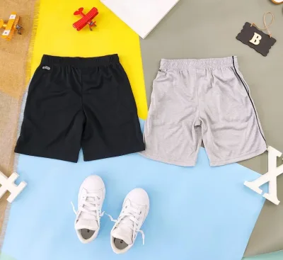 Set de pantalonetas para niños color negro y gris