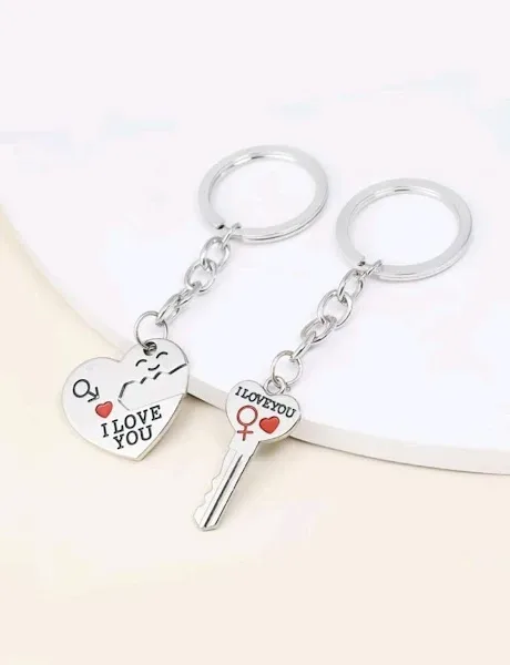 Llavero con diseño corazón
