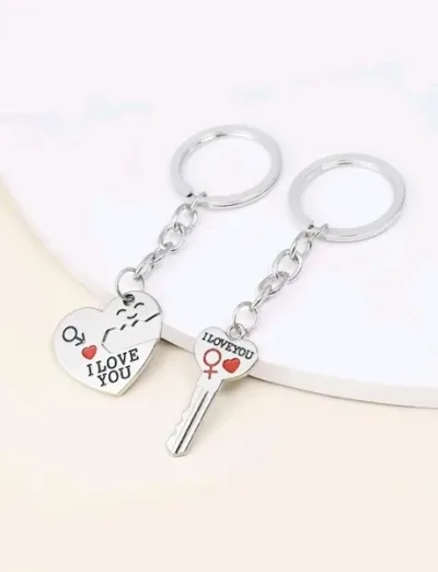 Llavero con diseño corazón