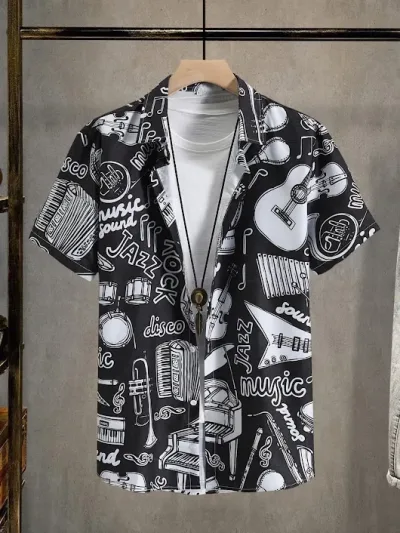 Camisa para caballero color negro con diseño musical.