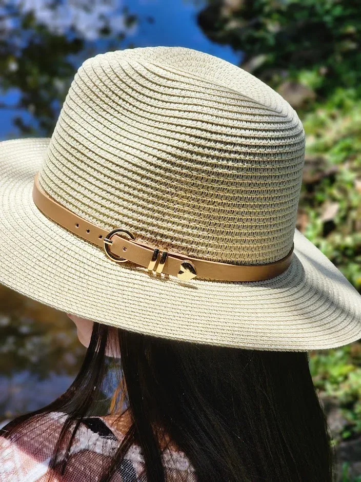 Sombrero para dama color beige