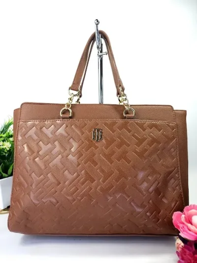 Bolso Tommy Hilfiger para dama color café