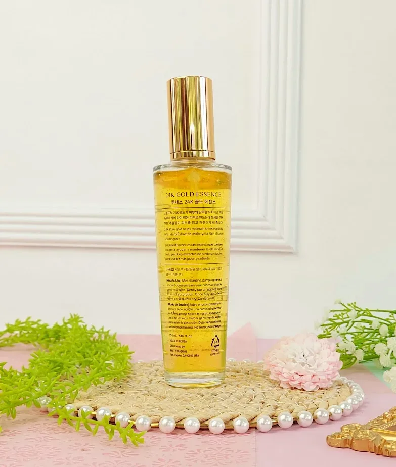 Serum Lunes oro 24K con extracto de hierbas para dama color dorado