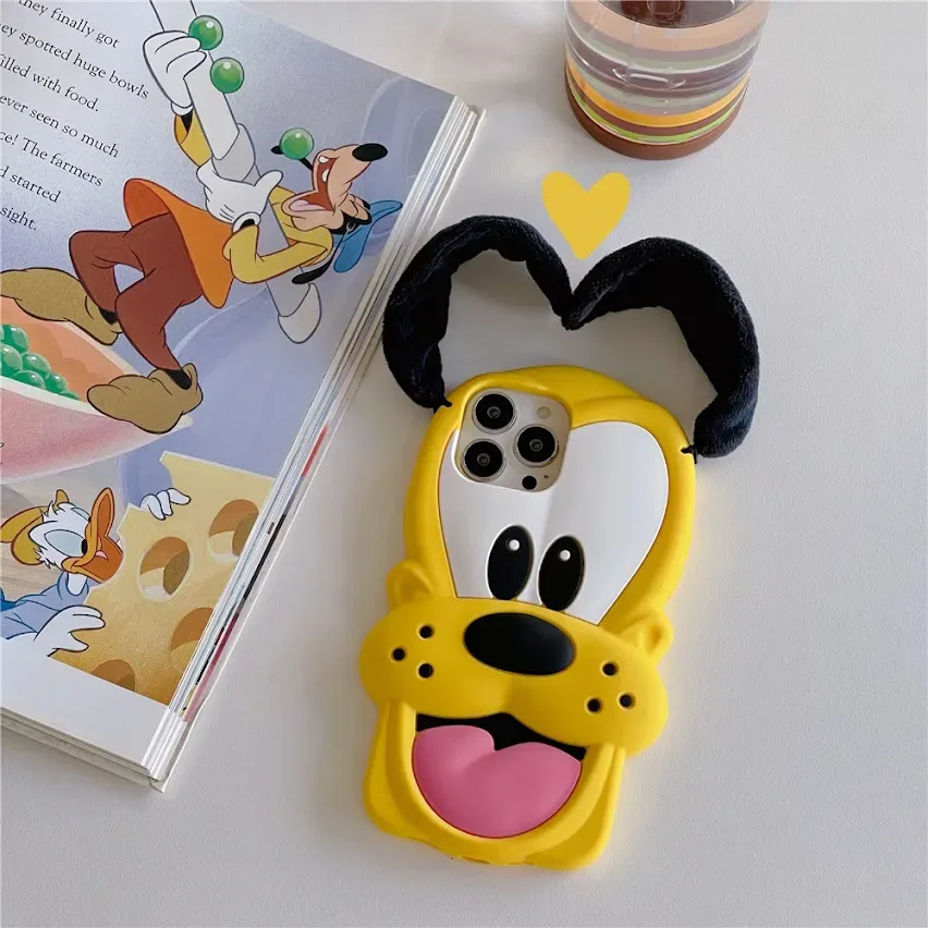 Funda para celular con diseño de pluto