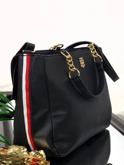 Bolso Tommy Hilfiger para dama color negro