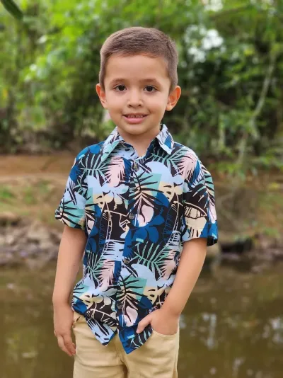 Camisa para niño diseño tropical