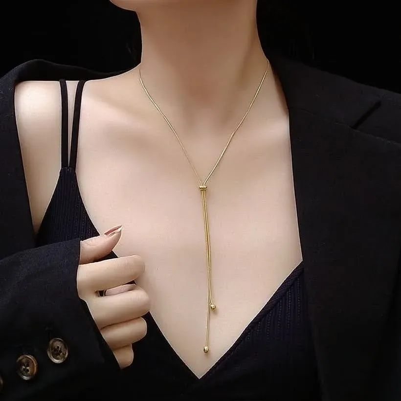 Collar de acero inoxidable para dama color cobre