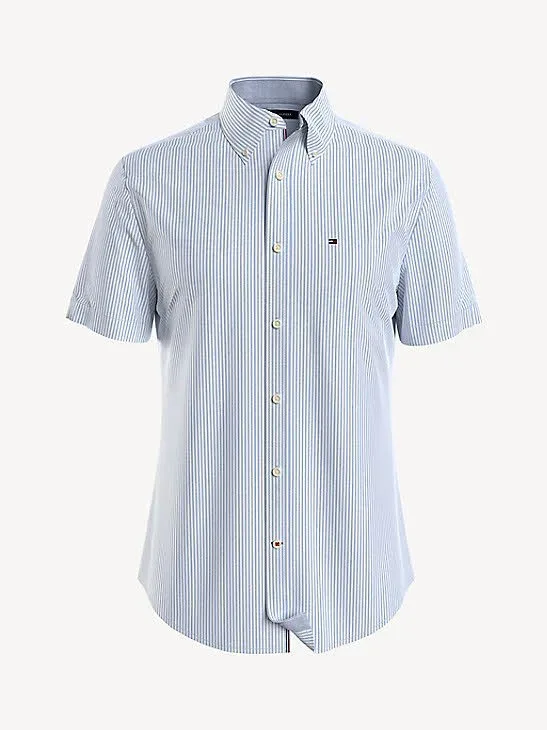Camisa Tommy Hilfiger para caballero color celeste con rallas blancas