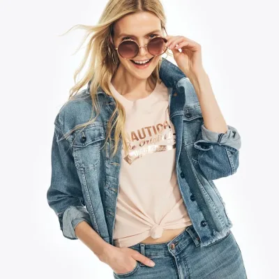 Camiseta Nautica para dama color rosa.