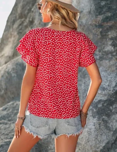 Blusa para dama con estampado floral