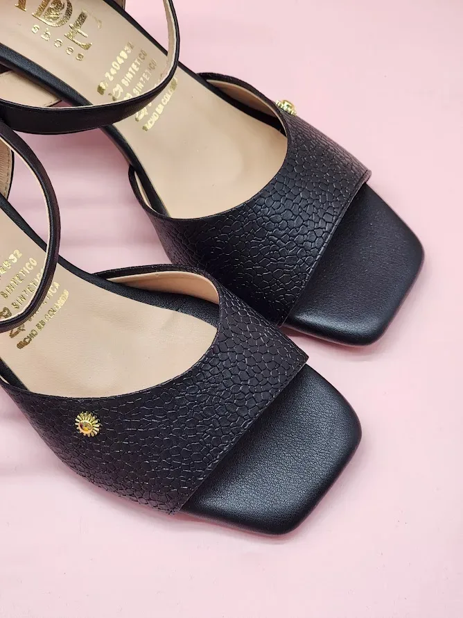 Sandalia Dama -  Negro Taipan 8058