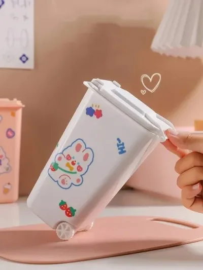Caja de almacenamiento de papelería con diseño de bote de basura color blanco