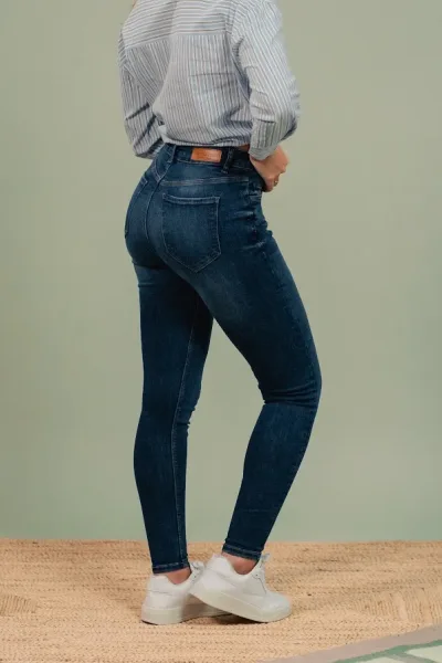 Jeans Skinny Estivaneli para dama color azul oscuro LNY-4206